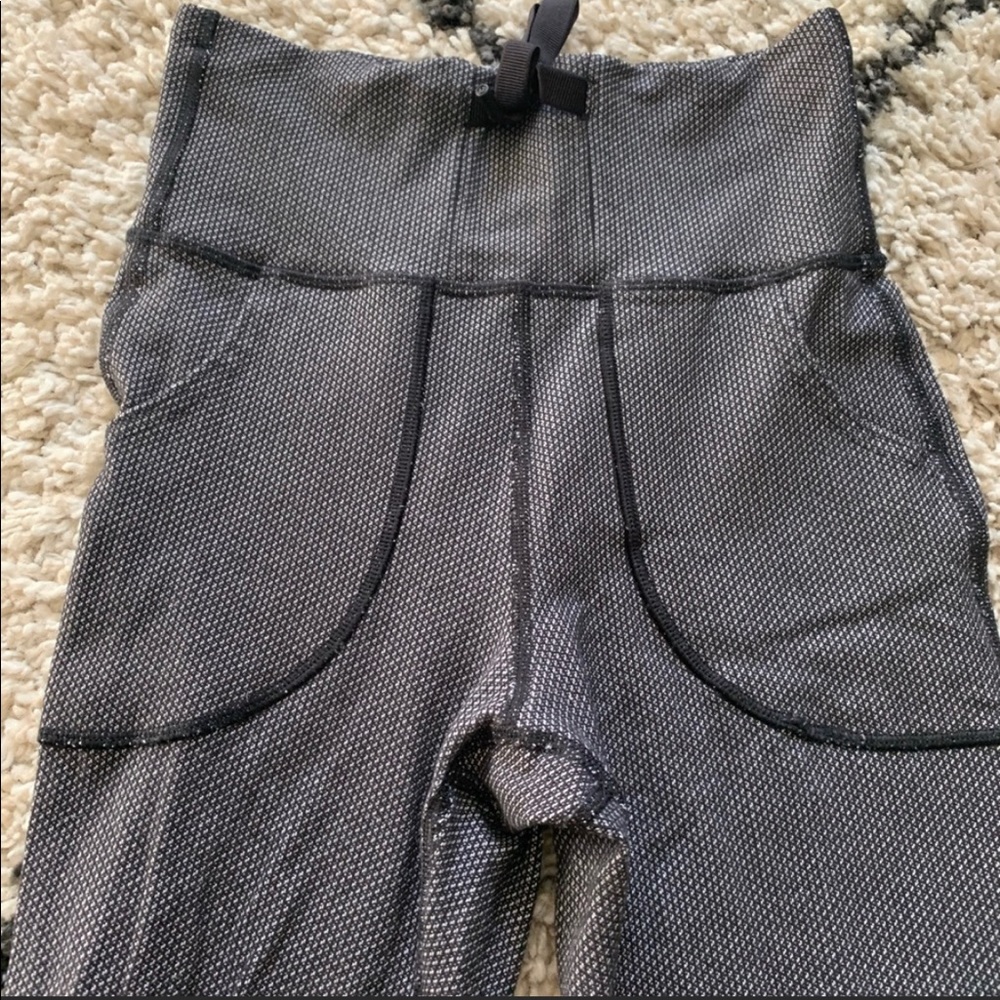 Lululemon Free Will High Waisted Jaquard Tight